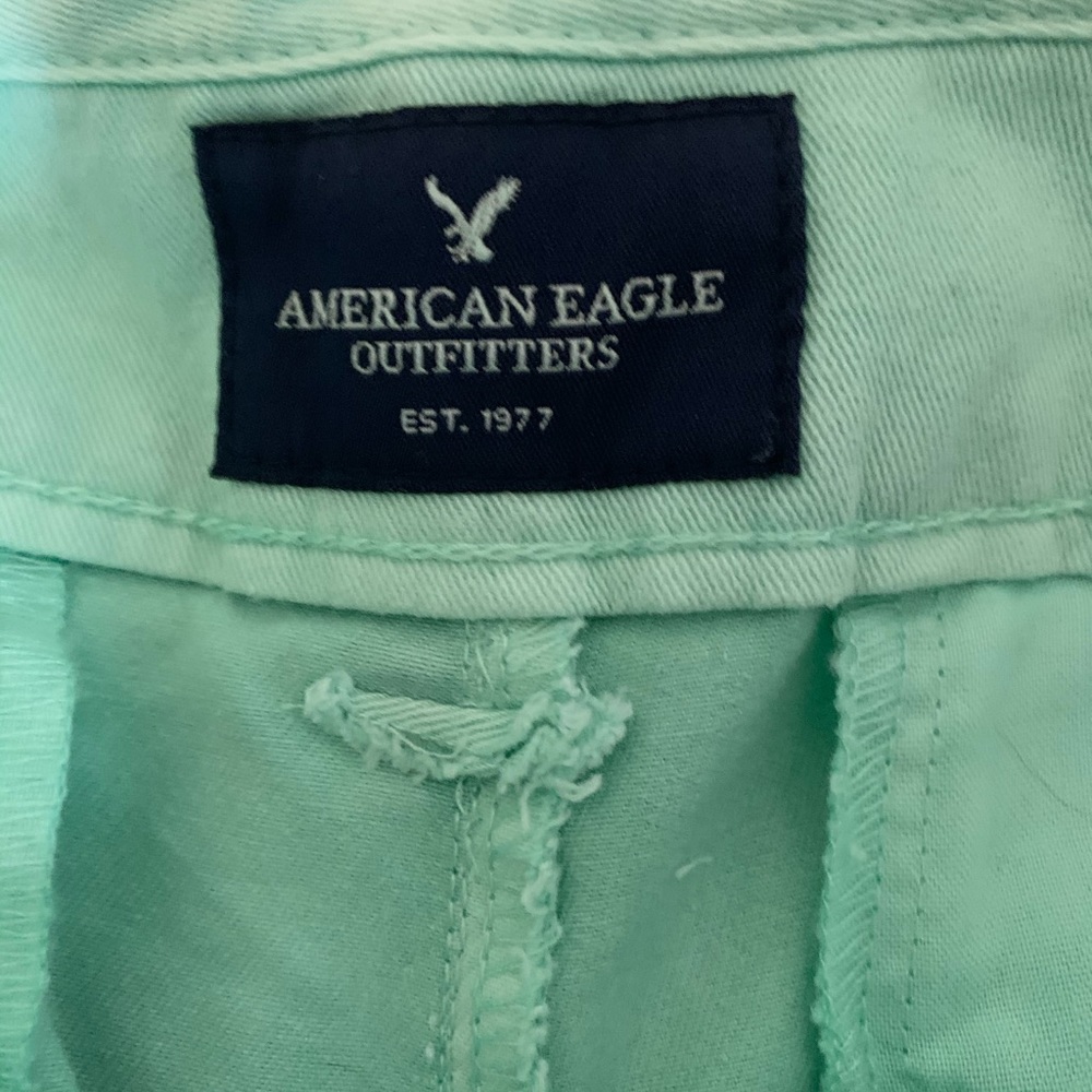 Shorts - Picture 3 of 4